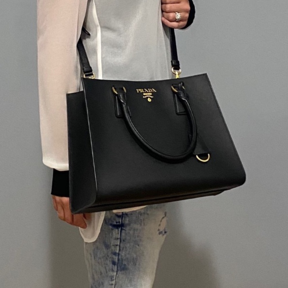 SOLD Prada Nero Saffiano Lux Black New Condition - Picture 2 of 16